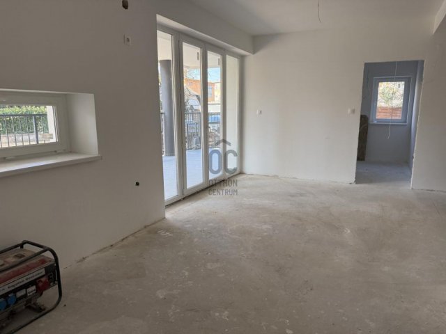 Eladó ipari ingatlan, Budapesten, XVI. kerületben 300 M Ft
