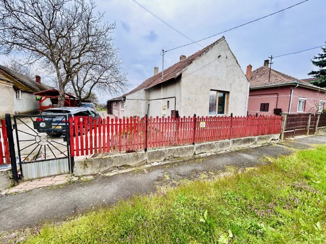 Eladó családi ház, Nagyatádon, Mező utcában 19 M Ft, 3 szobás