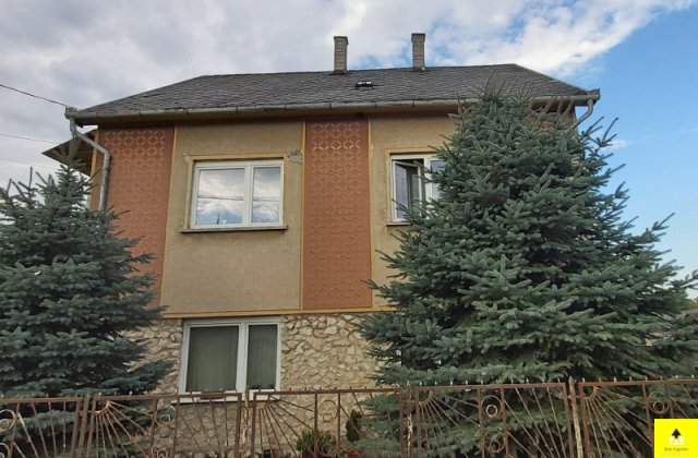 Eladó családi ház, Bükön 58.9 M Ft, 4 szobás