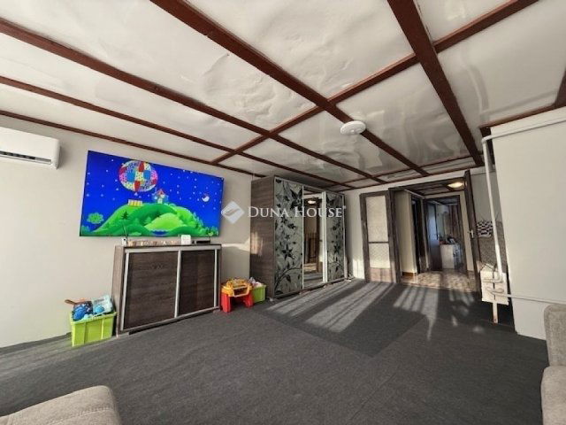 Eladó családi ház, Vecsésen 71.5 M Ft, 3 szobás