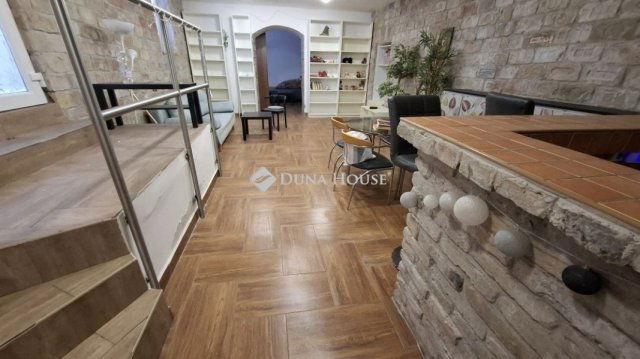 Eladó üzlethelyiség, Budapesten, III. kerületben 59 M Ft