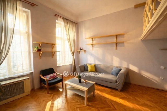 Eladó téglalakás, Budapesten, VIII. kerületben 59.9 M Ft