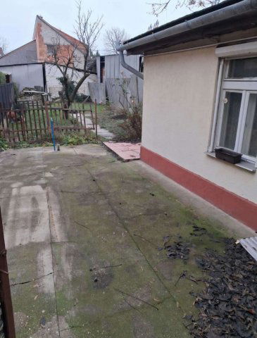 Eladó családi ház, Budapesten, XX. kerületben 49 M Ft, 2 szobás