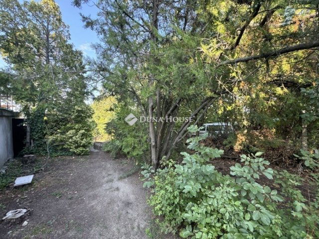 Eladó nyaraló, Szentendrén 80 M Ft, 1+1 szobás