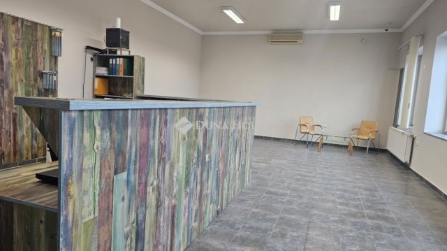 Eladó ipari ingatlan, Balmazújvárosban 1180 M Ft