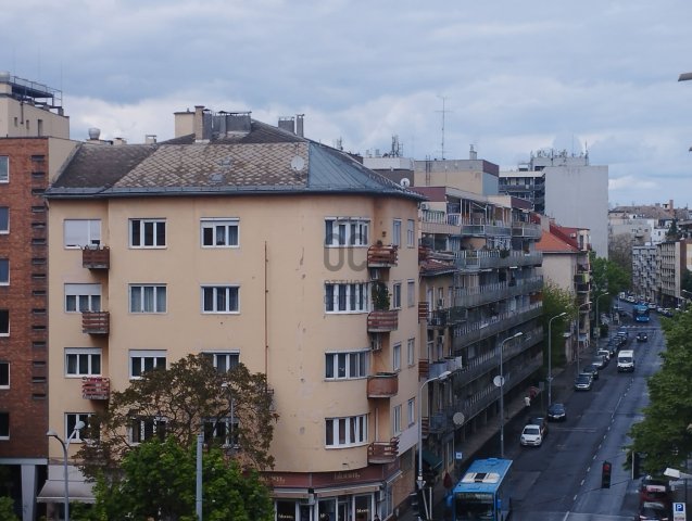 Eladó téglalakás, Budapesten, I. kerületben 74.9 M Ft, 2 szobás