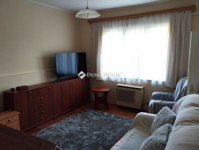 Eladó családi ház, Mikepércsen 59 M Ft, 2 szobás