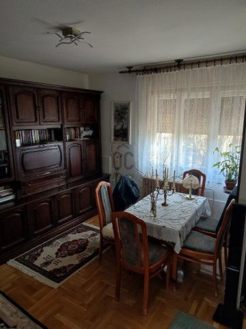 Eladó családi ház, Budapesten, IV. kerületben 130 M Ft, 6 szobás