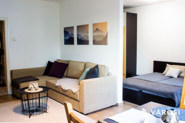 Kiadó téglalakás, albérlet, Szegeden 240 E Ft / hó, 2 szobás