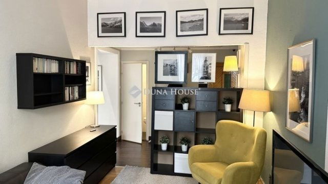 Eladó téglalakás, Budapesten, VI. kerületben 94 M Ft, 2 szobás