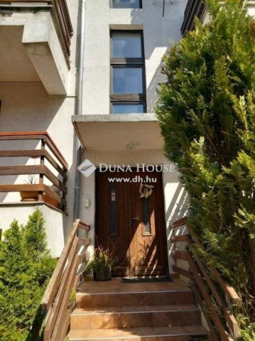 Eladó téglalakás, Solymáron 120 M Ft, 3 szobás