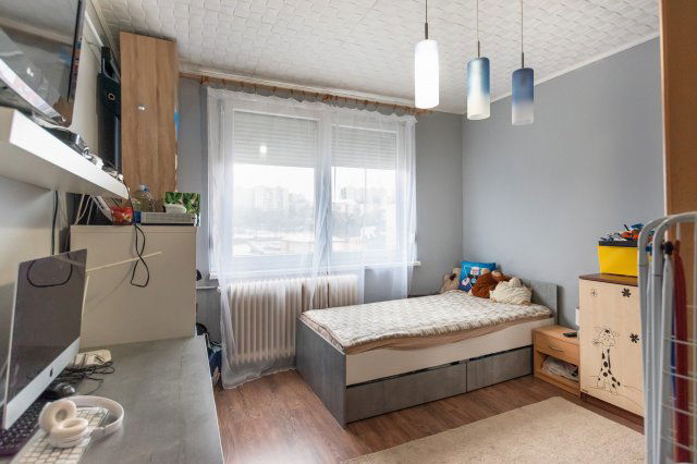 Eladó panellakás, Miskolcon, Középszer utcában 28.9 M Ft