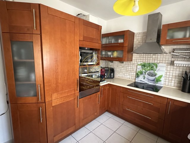 Eladó sorház, Pécsett 99.9 M Ft, 4 szobás / költözzbe.hu