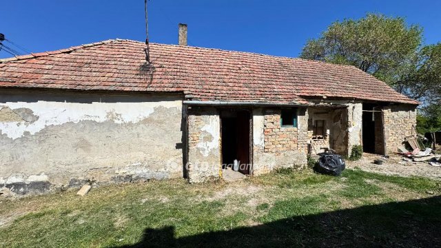 Eladó családi ház, Mihályházán 2.9 M Ft, 1 szobás