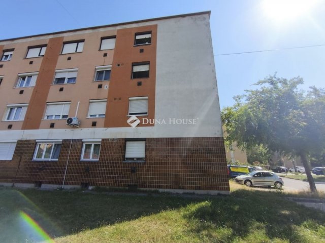 Eladó téglalakás, Szombathelyen 29.9 M Ft, 1 szobás