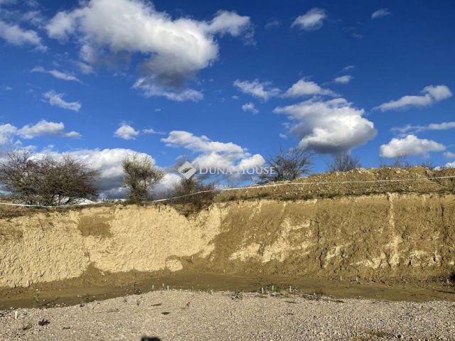 Eladó telek, Tinnyén 36.9 M Ft / költözzbe.hu