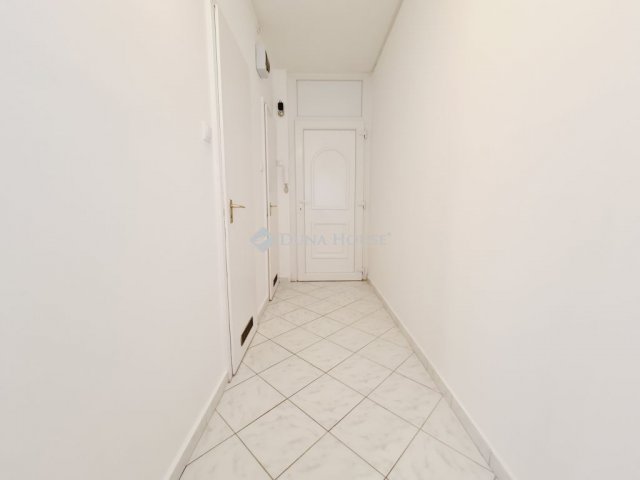 Kiadó panellakás, albérlet, Békéscsabán, Lencsési úton