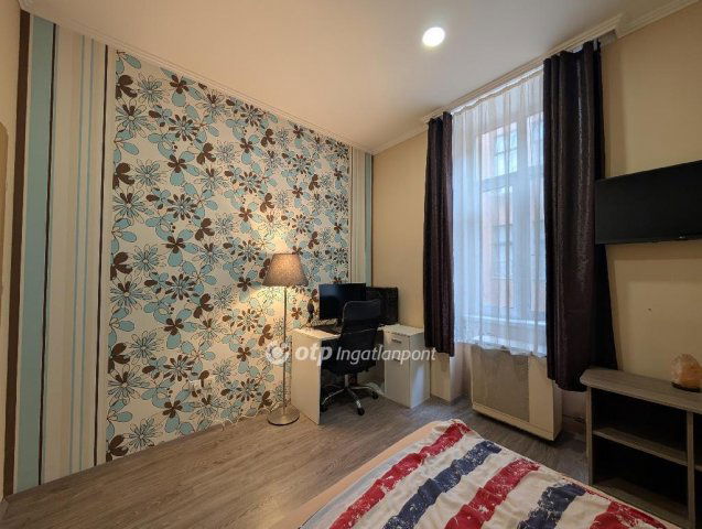 Eladó téglalakás, Budapesten, VII. kerületben 79.9 M Ft