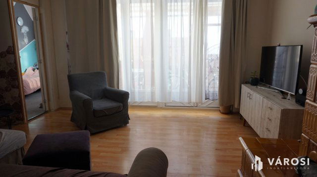 Eladó téglalakás, Hódmezővásárhelyen 48.7 M Ft, 4 szobás