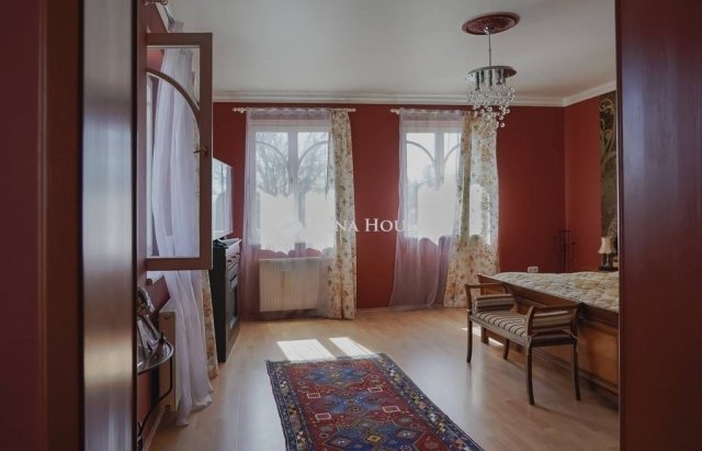 Eladó családi ház, Gyömrőn 740 M Ft, 10 szobás