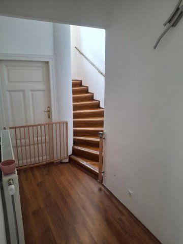Eladó családi ház, Budapesten, XVI. kerületben 210 M Ft