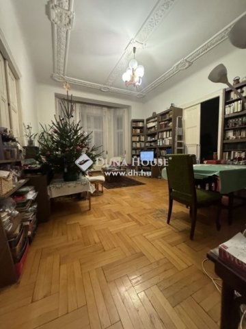 Eladó téglalakás, Budapesten, VIII. kerületben 99.9 M Ft