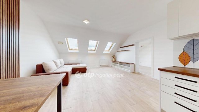 Eladó téglalakás, Nyíregyházán 45.99 M Ft, 1 szobás