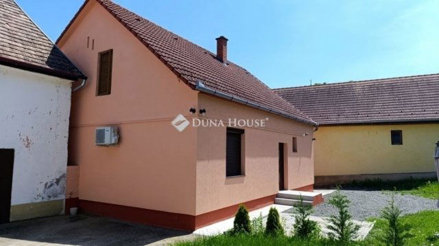 Eladó családi ház, Lippón 40.767 M Ft, 3 szobás