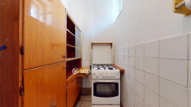 Eladó családi ház, Mezőkövesden 26.5 M Ft, 2 szobás