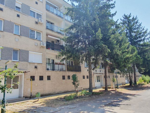 Eladó téglalakás, Tapolcán 29.9 M Ft, 1+2 szobás