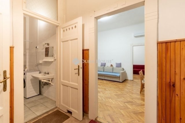 Eladó téglalakás, Budapesten, XI. kerületben 84.9 M Ft, 2 szobás
