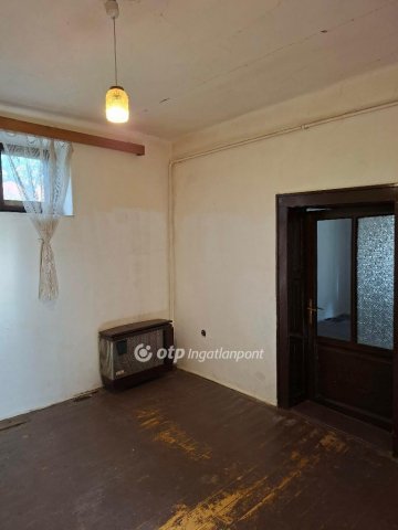 Eladó családi ház, Hajdúböszörményen 45 M Ft, 3 szobás
