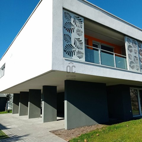 Eladó téglalakás, Zamárdiban 144.195 M Ft, 3 szobás