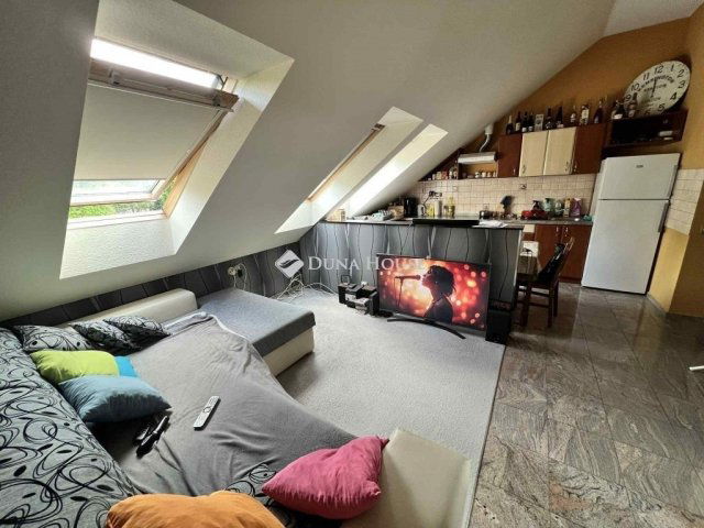 Eladó téglalakás, Nagykanizsán 43.7 M Ft, 2 szobás