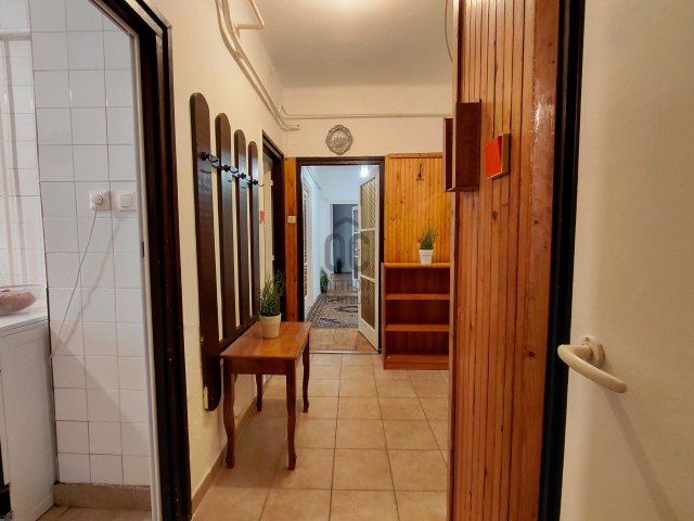 Eladó téglalakás, Gyöngyösön 38.99 M Ft, 3 szobás