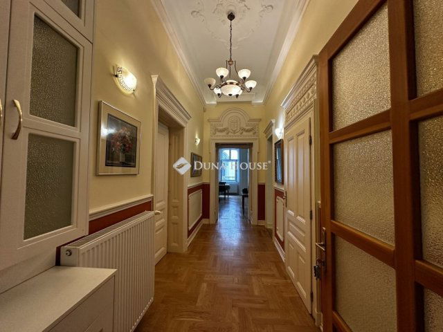 Kiadó téglalakás, albérlet, Budapesten, IX. kerületben