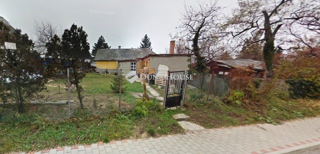 Eladó telek, Balatonfűzfőn 49.9 M Ft / költözzbe.hu