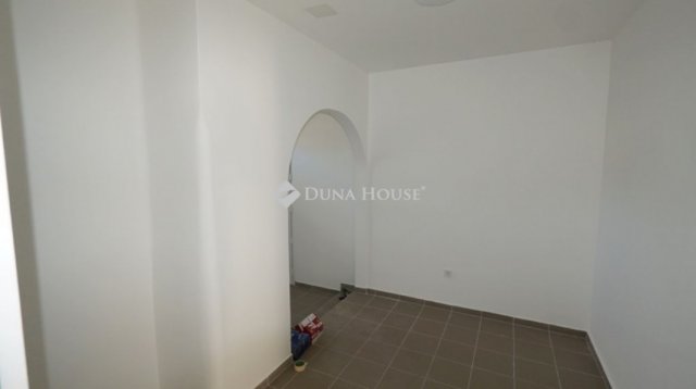Eladó családi ház, Zalaszentivánon 130 M Ft, 2 szobás
