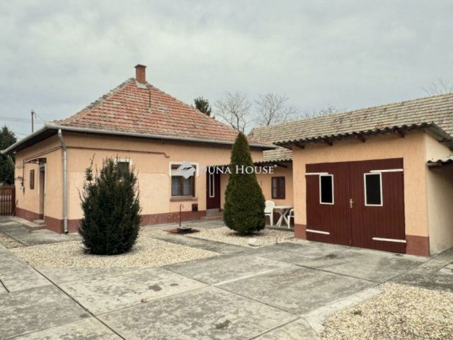 Eladó családi ház, Mezőkovácsházán 34.99 M Ft, 2 szobás