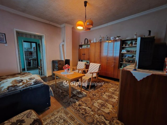 Eladó családi ház, Vaszaron 13.9 M Ft, 2 szobás