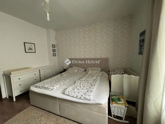 Eladó családi ház, Piliscsabán 129.9 M Ft, 3 szobás