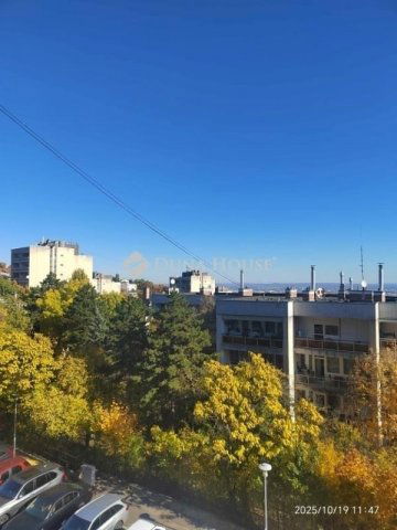 Eladó téglalakás, Budapesten, XII. kerületben 101 M Ft, 2 szobás