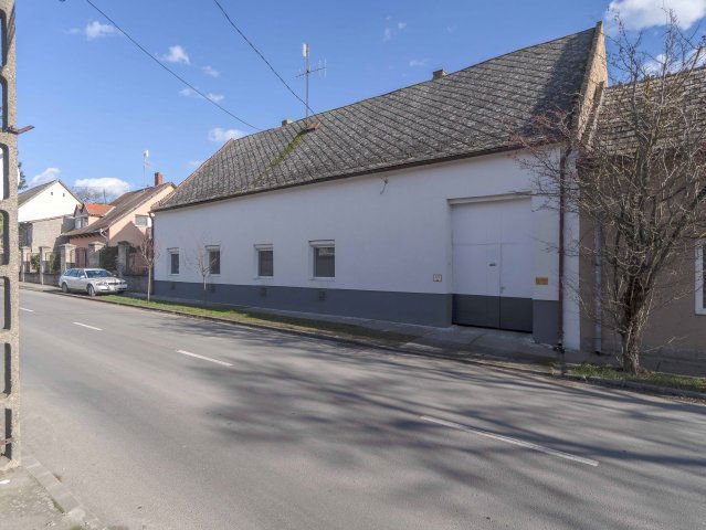 Eladó családi ház, Tolnán, Garay utcában 41.9 M Ft, 3 szobás