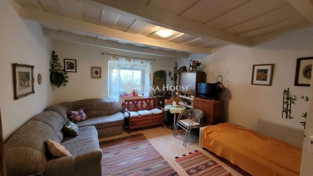 Eladó családi ház, Tápiószentmártonon 21.9 M Ft, 1 szobás