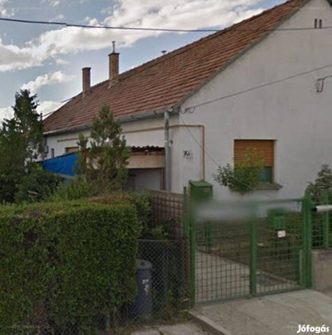 Eladó ikerház, Szentendrén 38 M Ft, 2 szobás