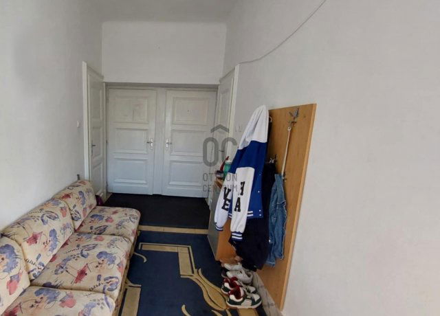 Eladó téglalakás, Pápán 21.5 M Ft, 2 szobás