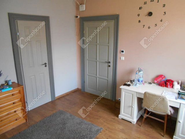 Eladó családi ház, Maglódon 89.9 M Ft, 6 szobás