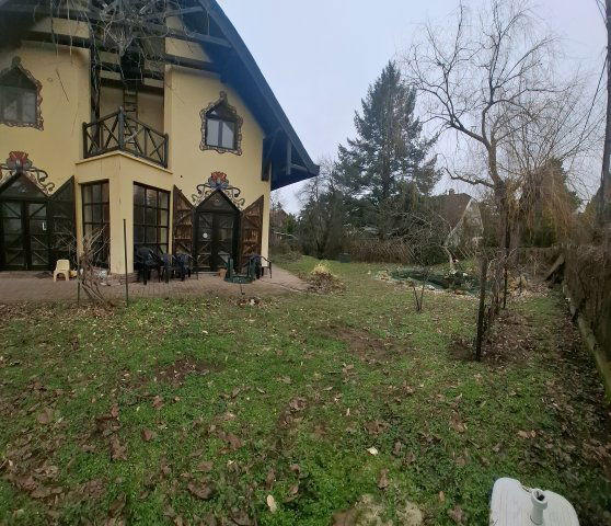 Eladó családi ház, Debrecenben 229 M Ft, 8 szobás