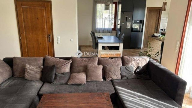 Eladó családi ház, Kecskeméten 167.6 M Ft, 5 szobás