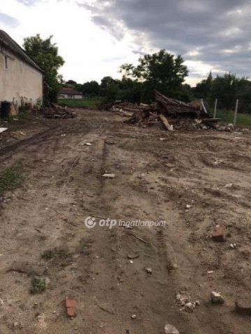 Eladó telek, Gyúrón 36.9 M Ft / költözzbe.hu